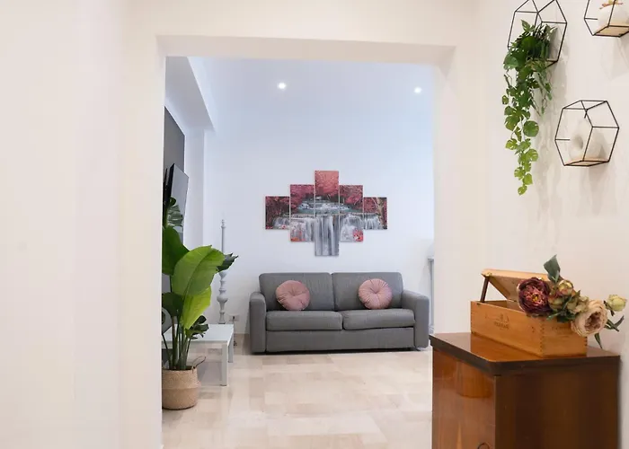 Charming Gregory Apartment Rome