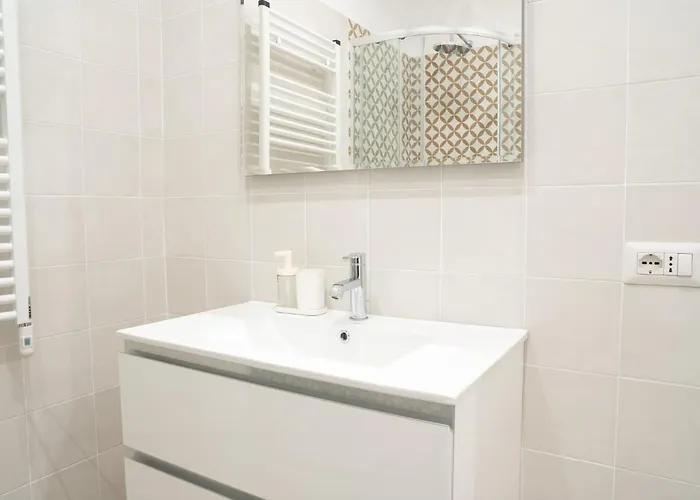 Charming Gregory Apartment Rome